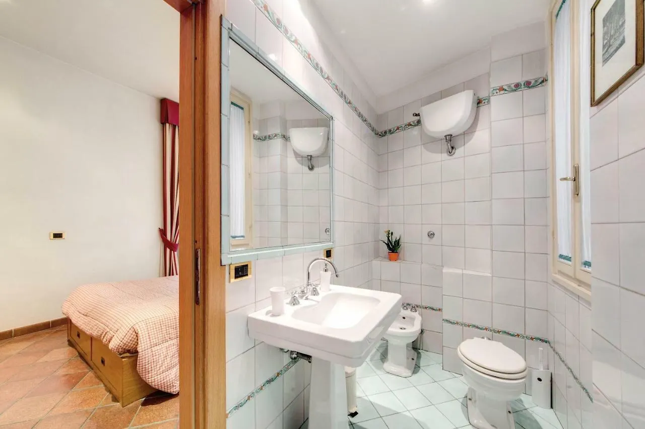 Apartamento Lovely Flat By The Trevi Fountain Roma