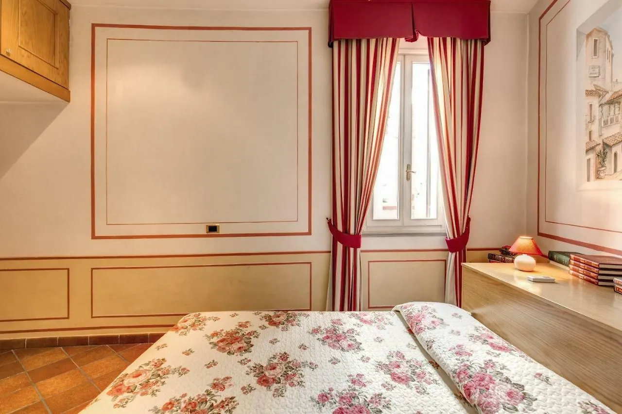 Apartamento Lovely Flat By The Trevi Fountain Roma Italia